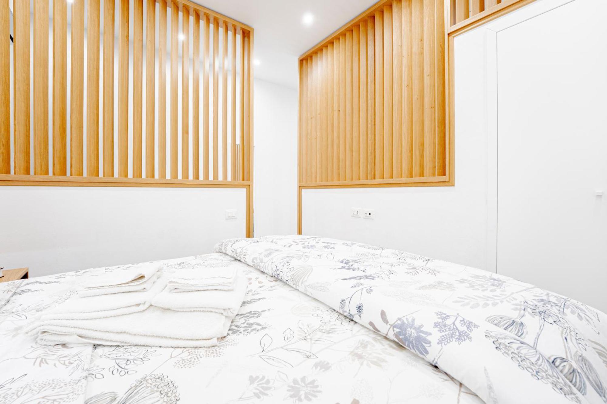 Eos - Elegants Apartments & Suites Syracuse ภายนอก รูปภาพ